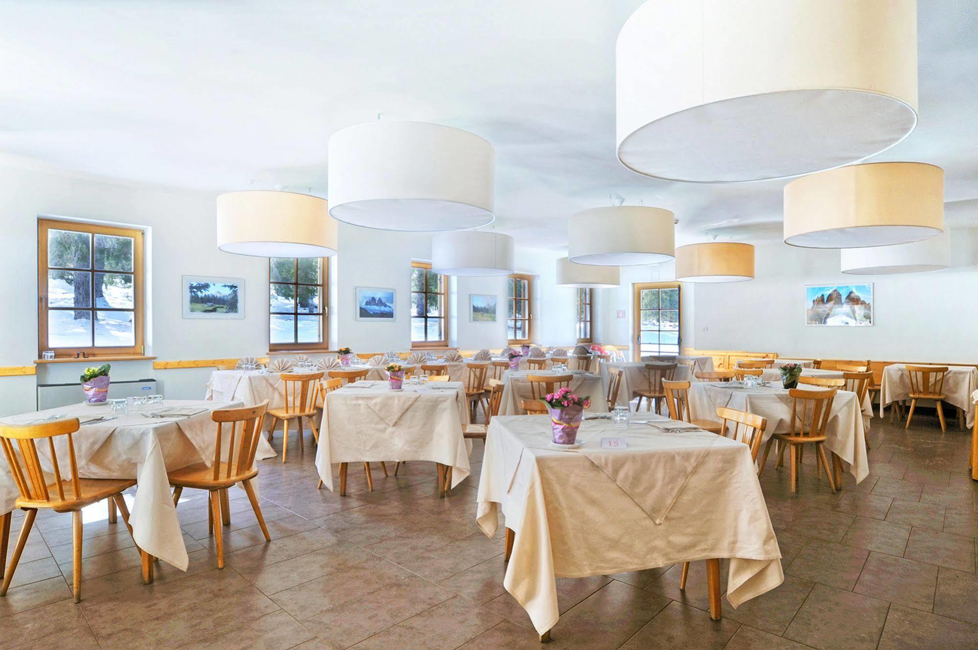 Hotel Croda Rossa Carbonin Eksteriør billede
